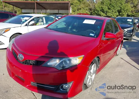 2012 Toyota Camry Se z USA, uszkodzony, nr VIN 4T1BF1FK7CU617734